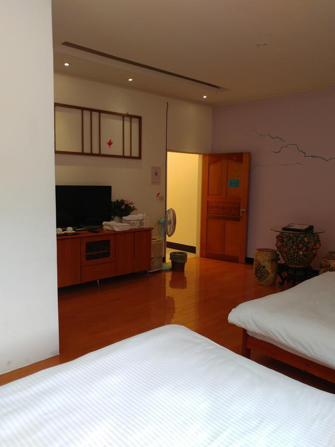 Lohas Gallery Long Stay Hostel Shiding Екстериор снимка